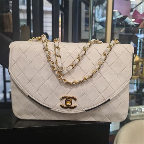 sac chanel blanc|Chanel bags website france.